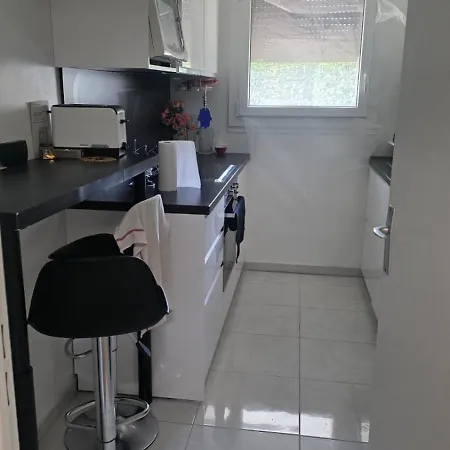 - Paris - Salons & Missions Pro *